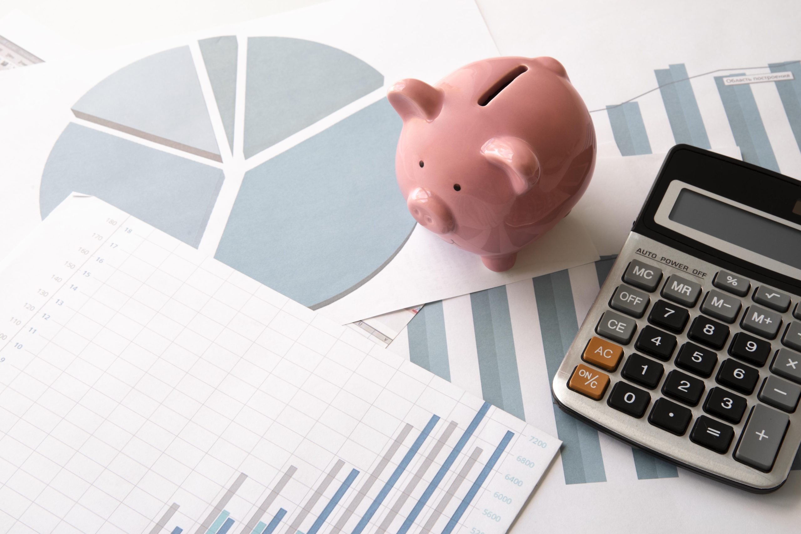 https://colombim.com/wp-content/uploads/2025/06/Education-Page-Fundamentals-of-Finance-Photo-1-scaled.jpg